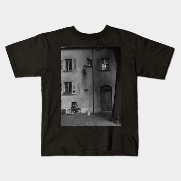 Rue Guillaume-Farel, 8. Genève, Switzerland Kids T-Shirt by IgorPozdnyakov